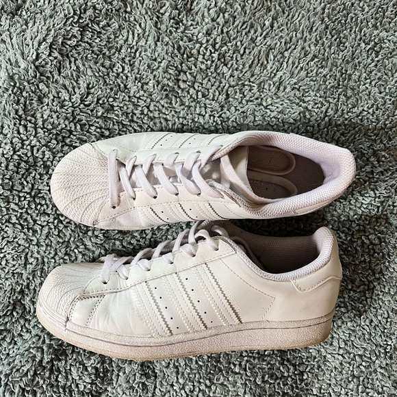 Adidas sneakers - Picture 3 of 3